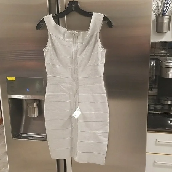 💕HERVE LEGER💕 Criss Cross Foil Bandage Dress ~ Silver Foil Large L NWT - Picture 12 of 16